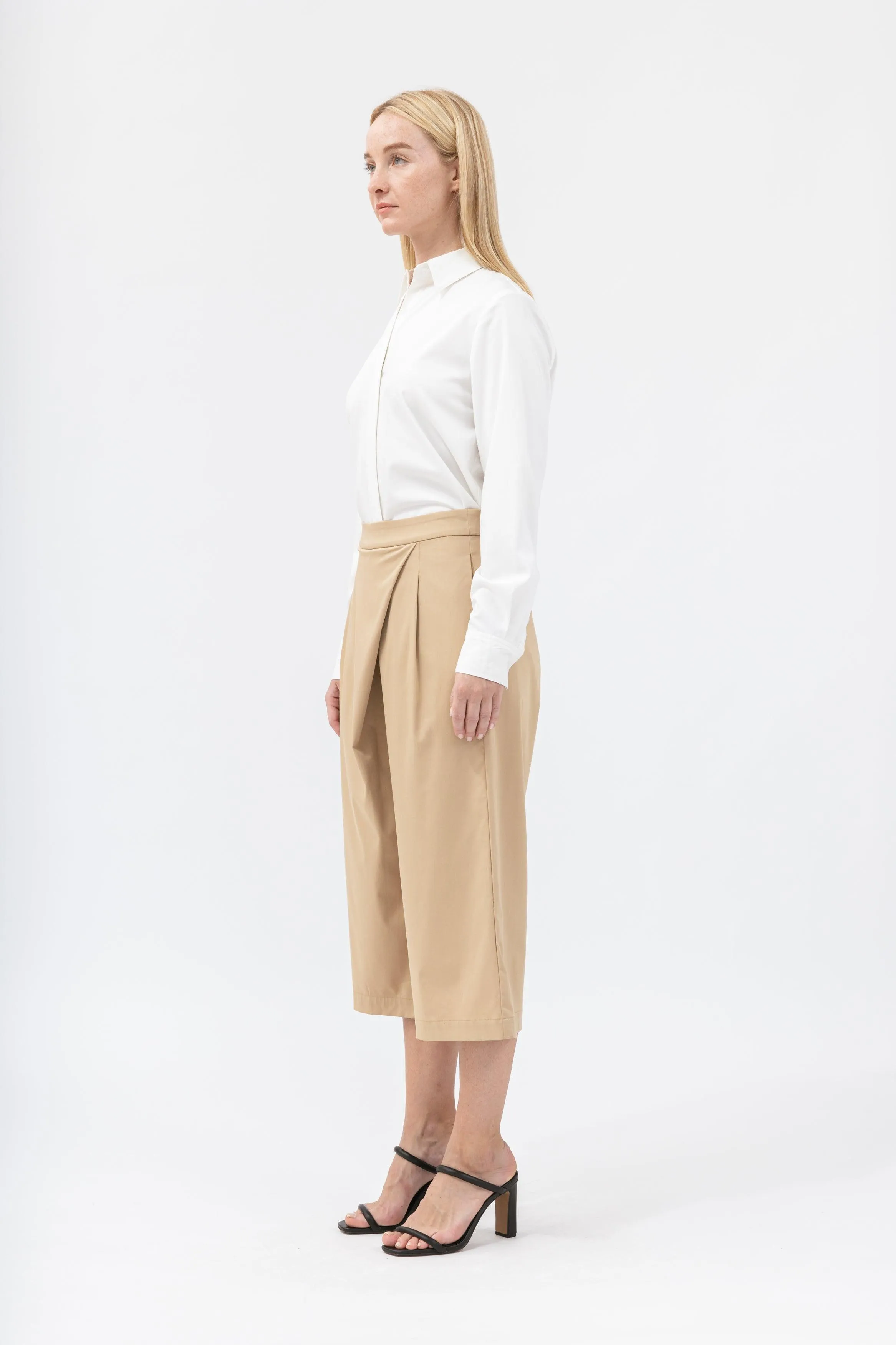 Bamboo Pleated Wide Cropped Pants