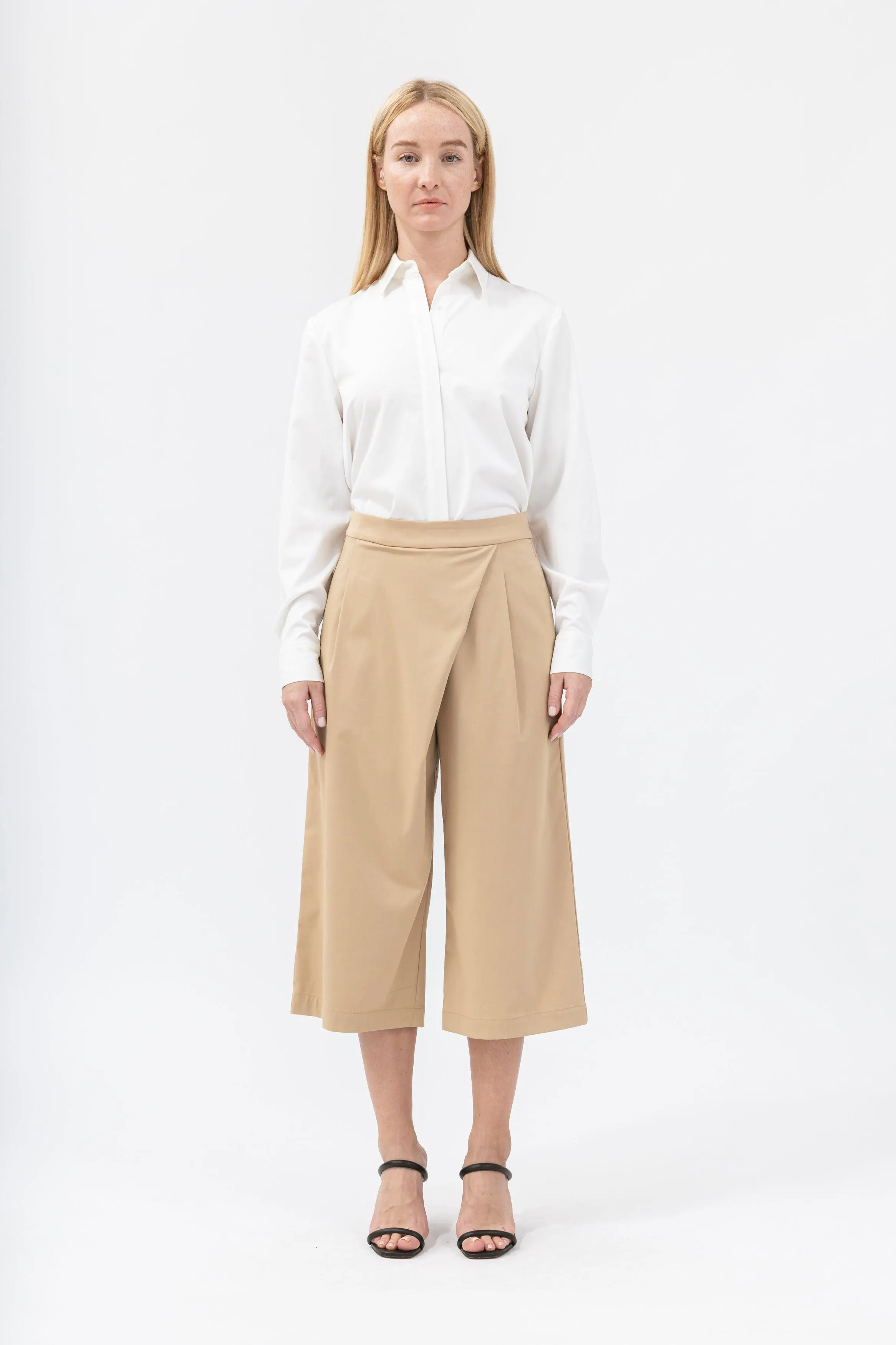 Bamboo Pleated Wide Cropped Pants