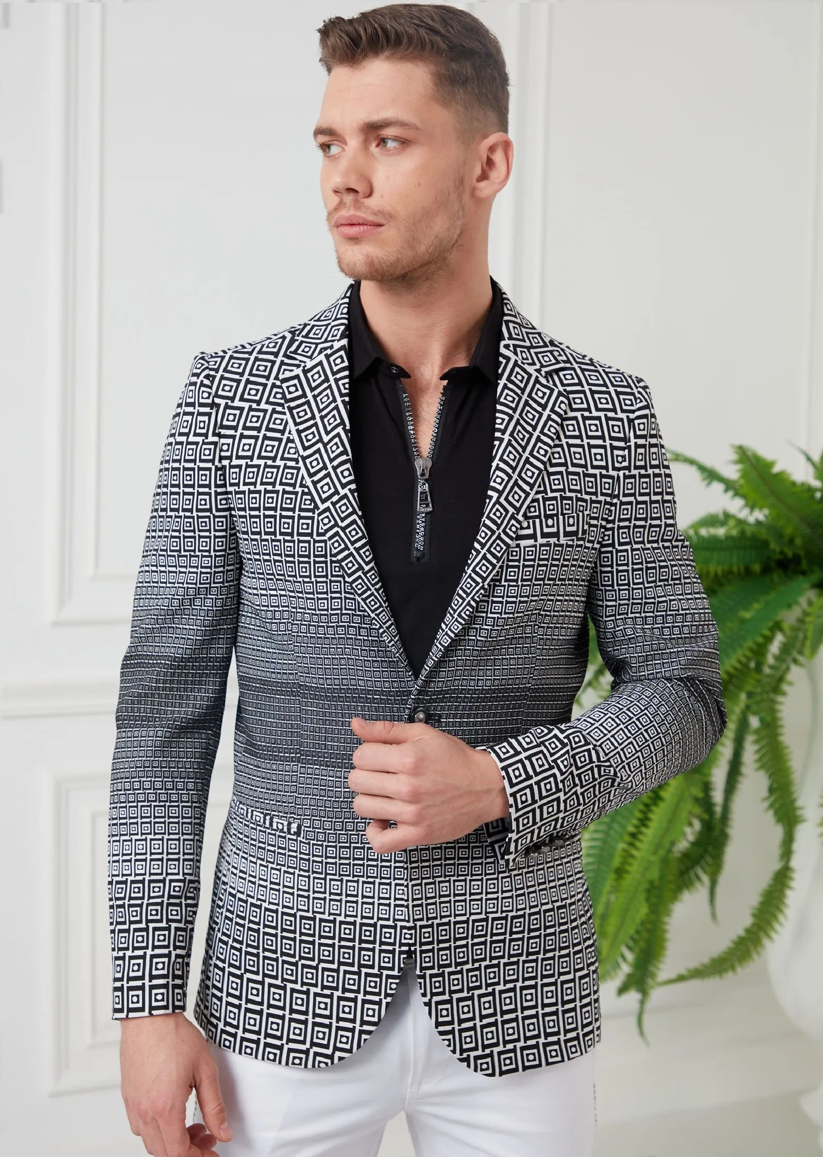 Black "Greco" Pattern Jacquard Blazer