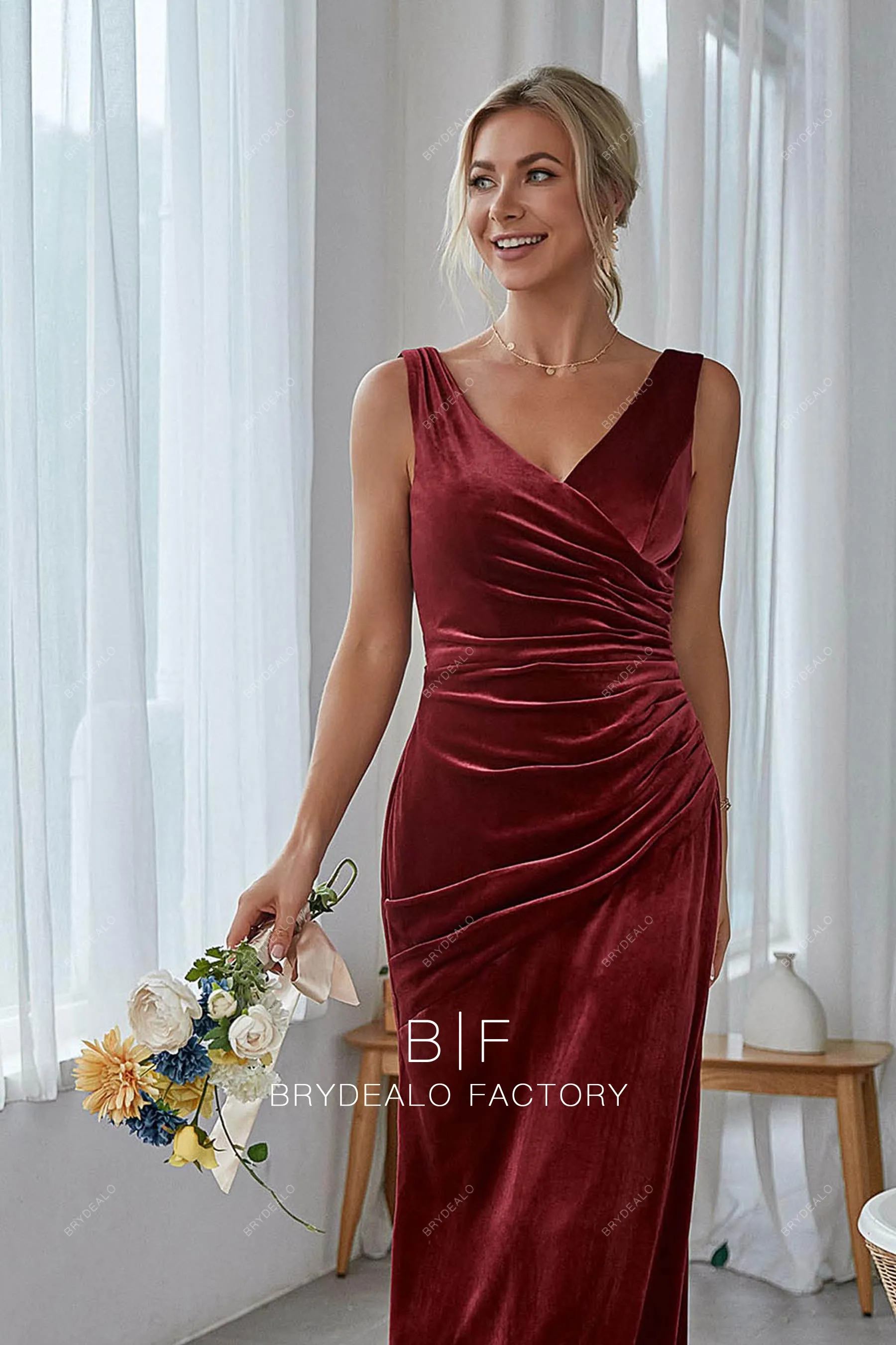 Burgundy Velvet Ruched V-neck Slim Sleeveless Bridesmaid Formal Gown