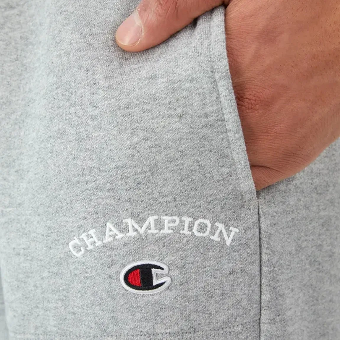 Champion 32" Arch Logo Oversize Sweatpants - Men