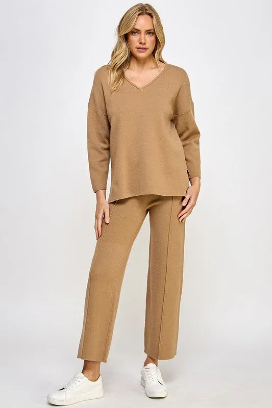 Dana V-neck Pullover