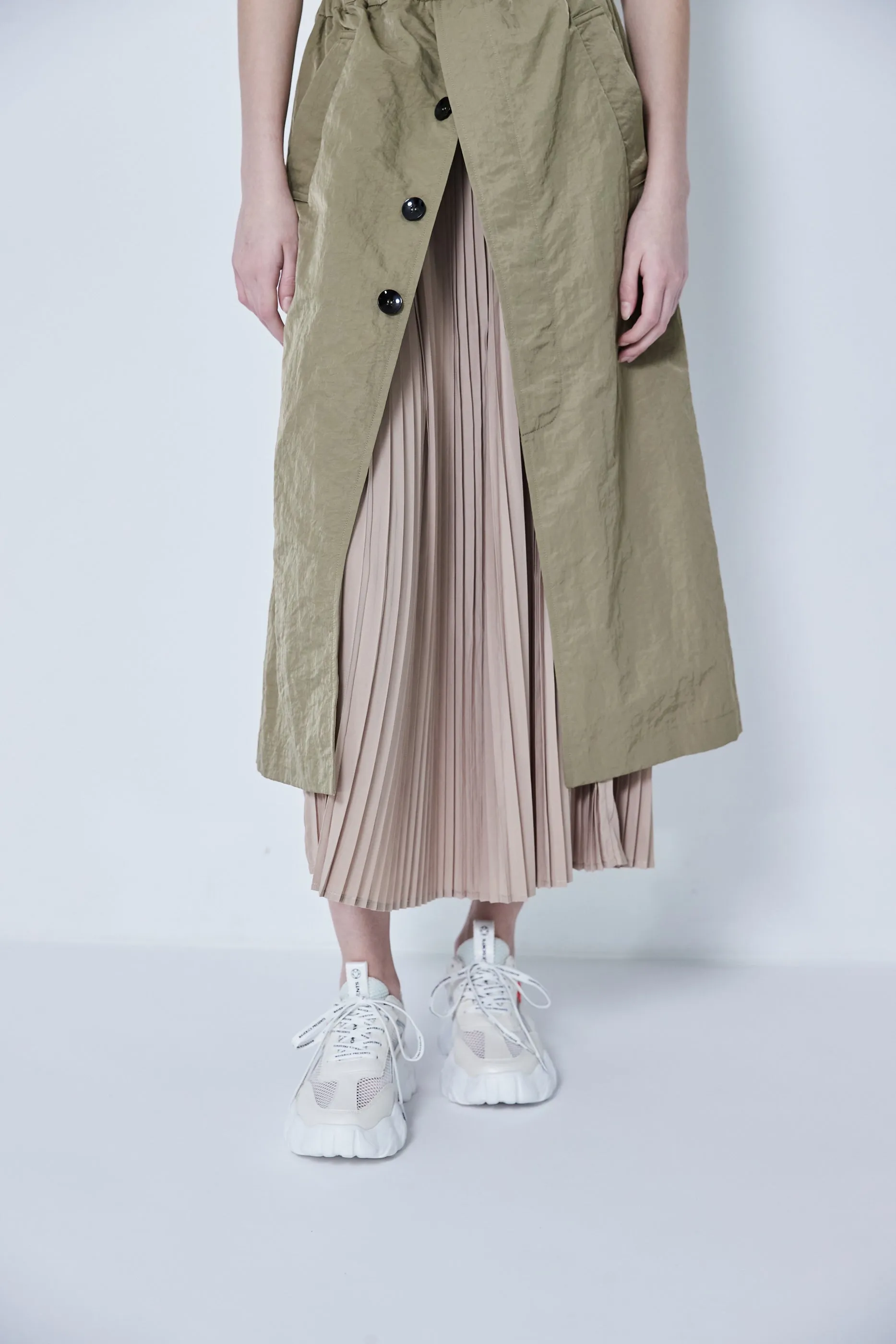 Docking Pleated Skirt