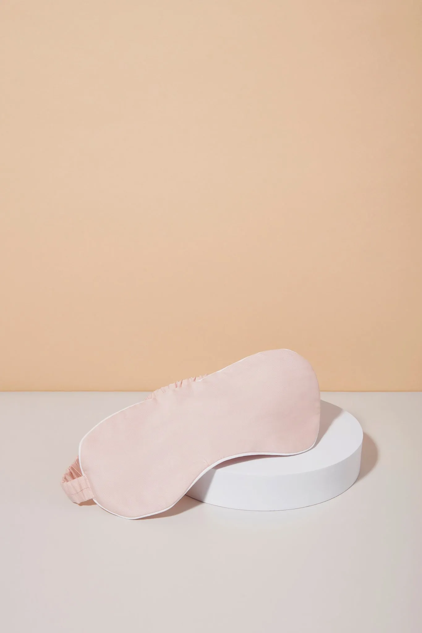 Eva Tencel™ Eye Mask - Blush with White Piping