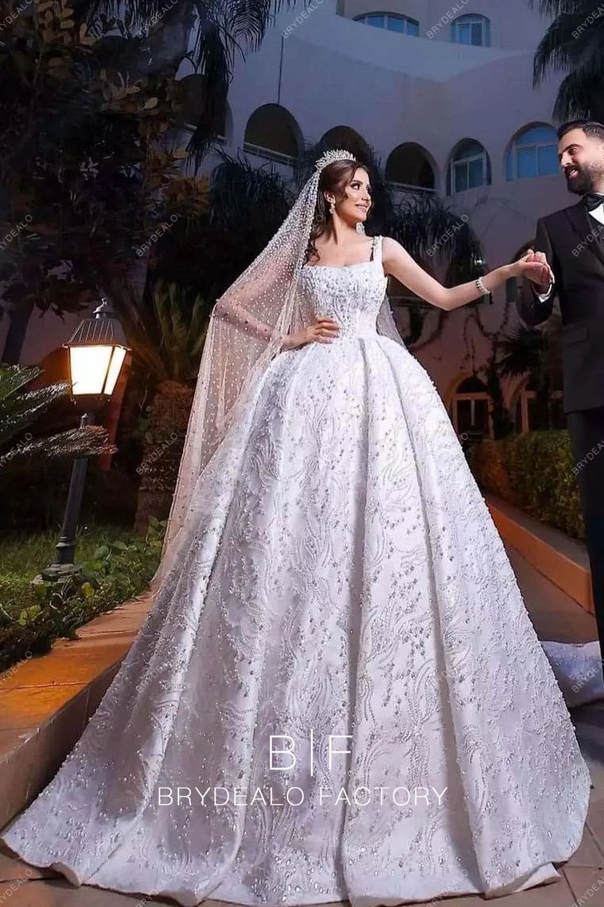 Luxury Pearls Square Neck Designer Ball Gown Wedding Dress