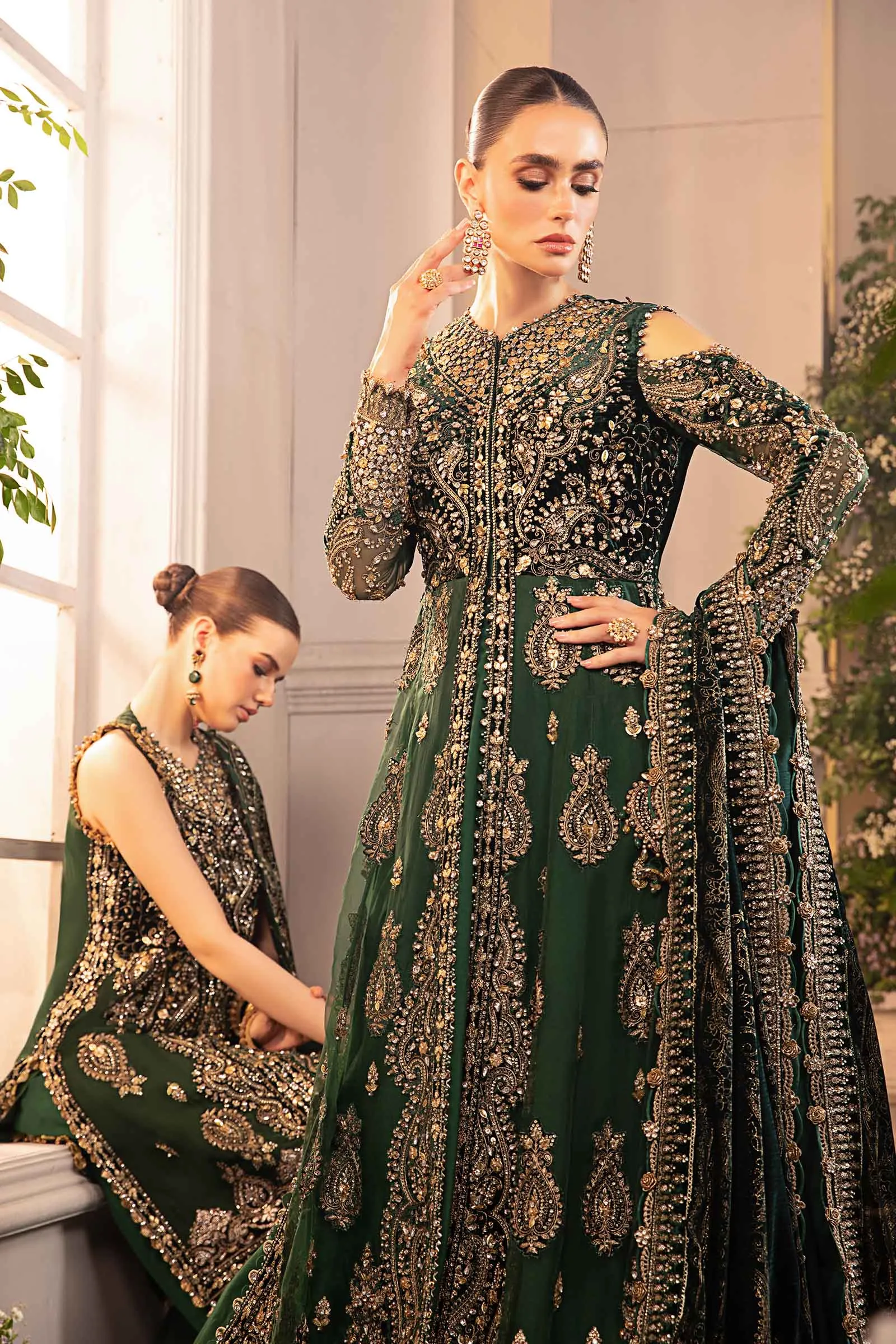 MARIA.B MBroidered Wedding Formals – Embroidered Organza Suit | BD-2904