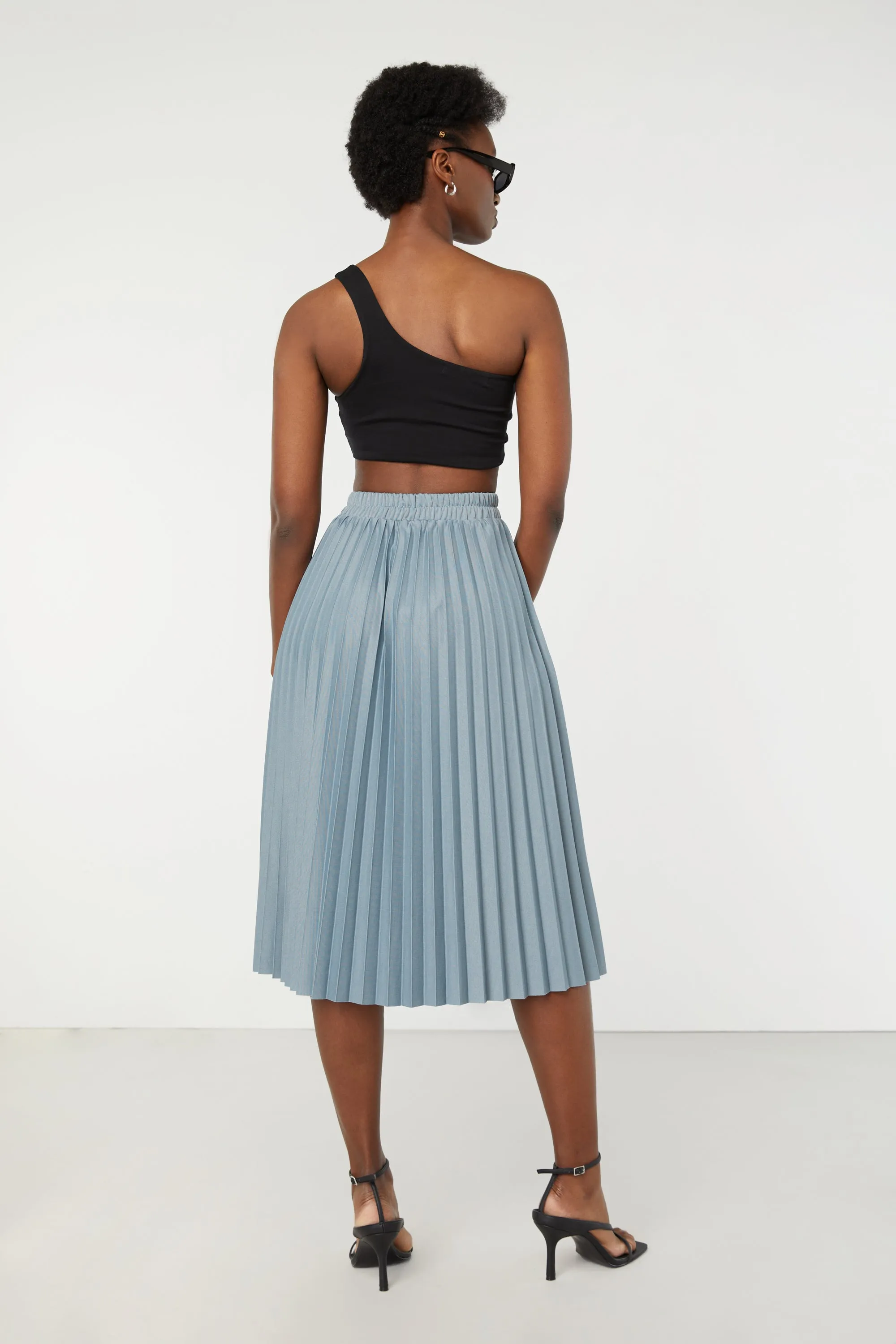 MIDI PLEATED SKIRT