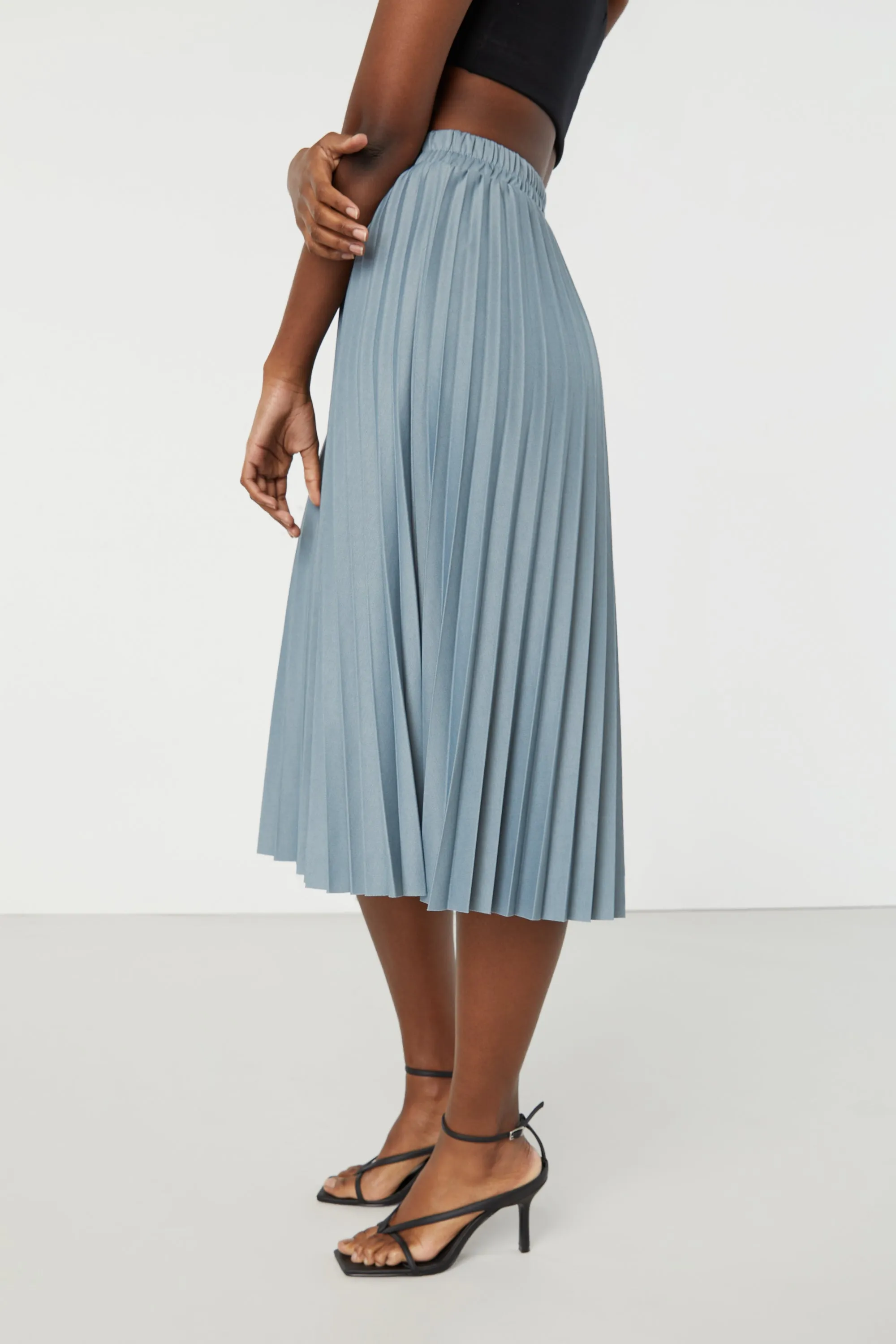 MIDI PLEATED SKIRT