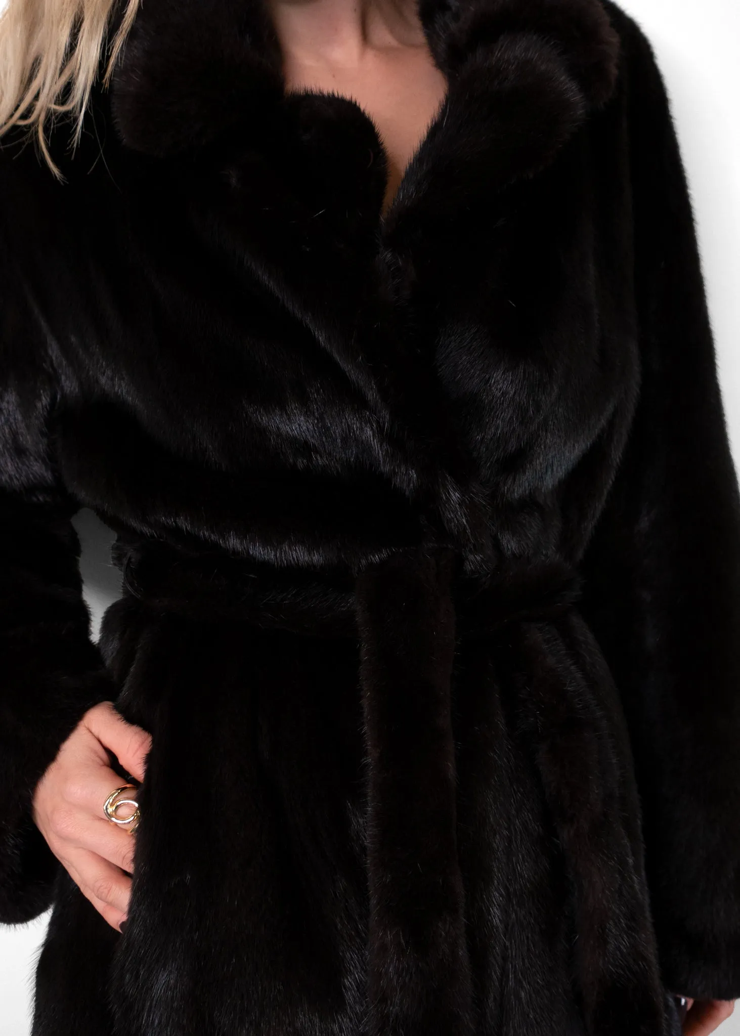 Modello Exclusive Mink Fur Coat