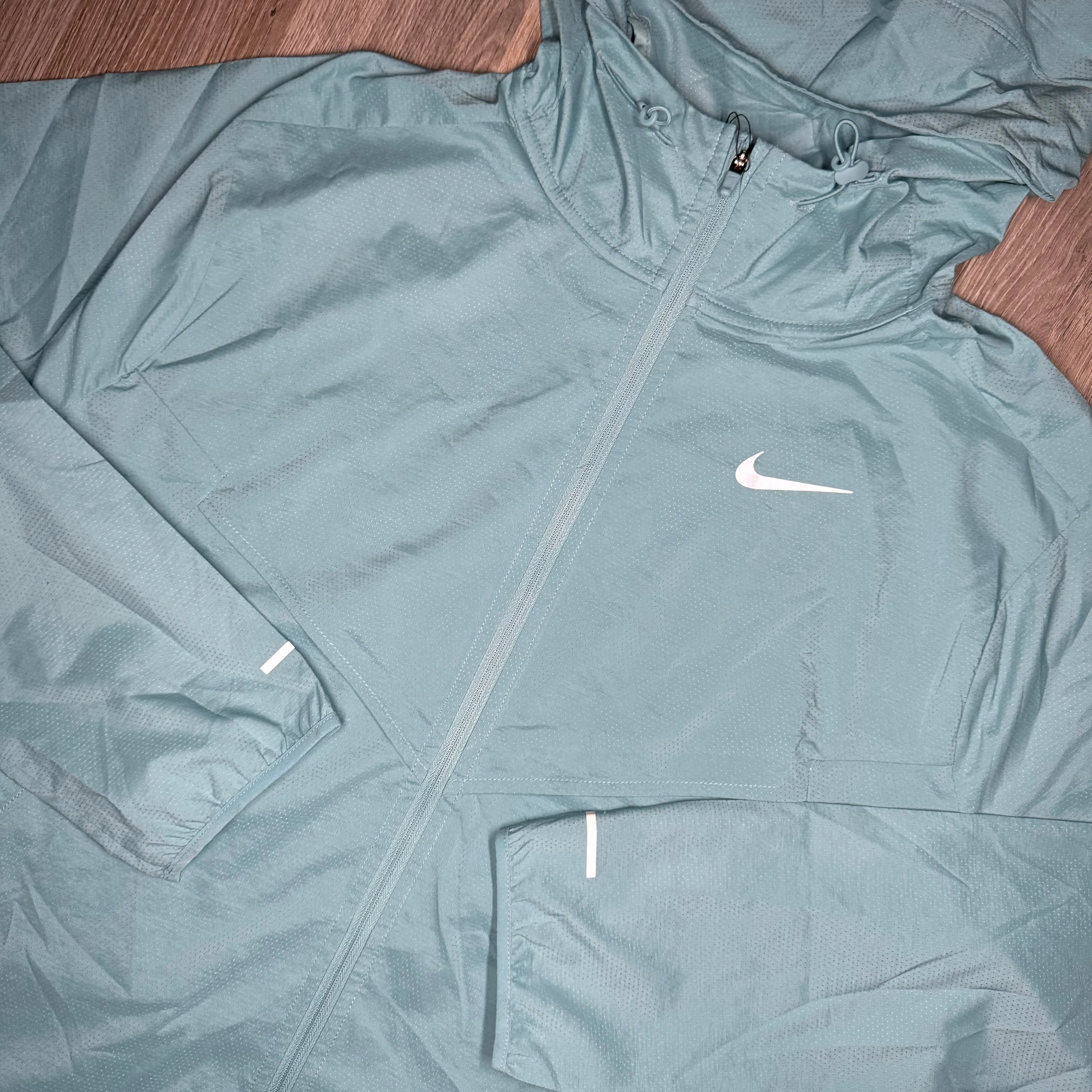 Nike Windrunner & Stride Set - Jacket & Shorts - Denim Blue