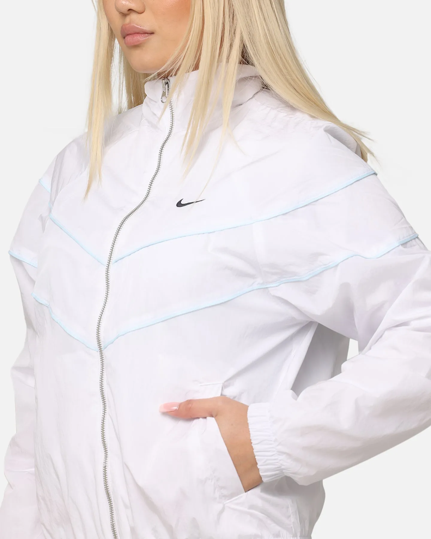 Nike Women's Sportswear Loose UV Woven Full-Zip Jacket White/Black