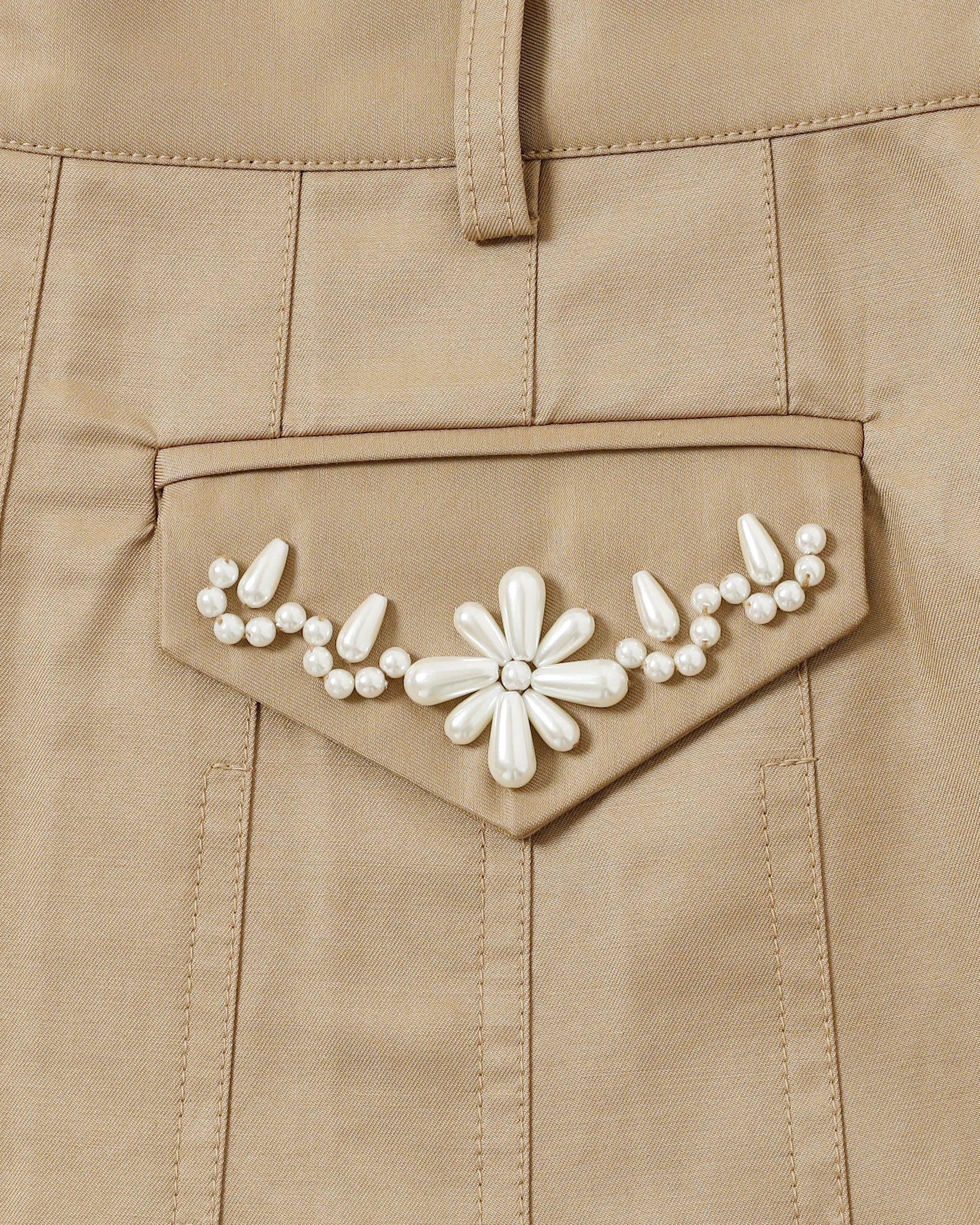 Pearl pleated skirt (beige)