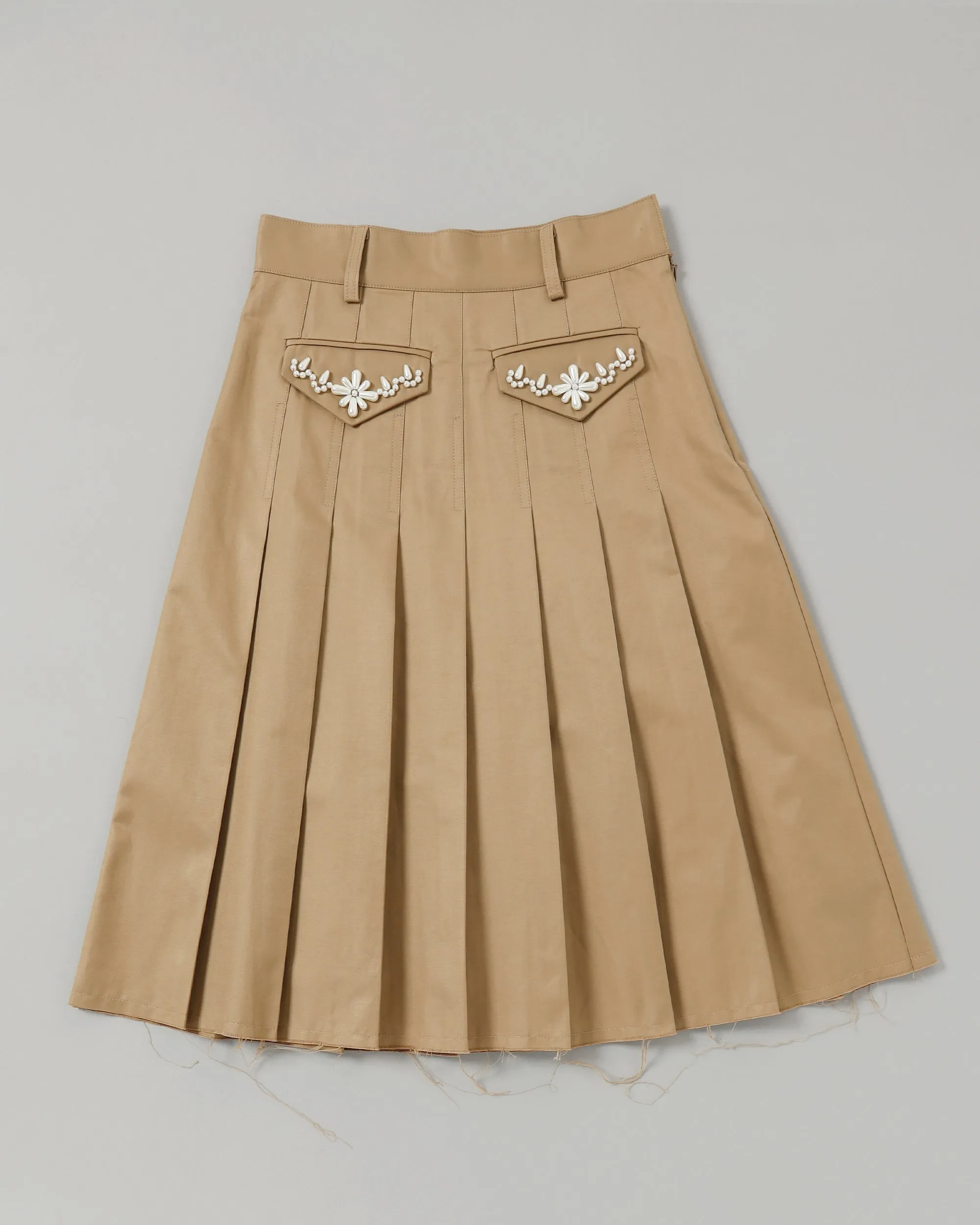 Pearl pleated skirt (beige)