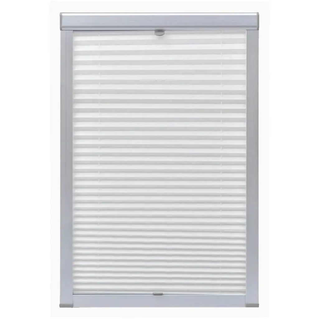 Pleated Blind White PK06