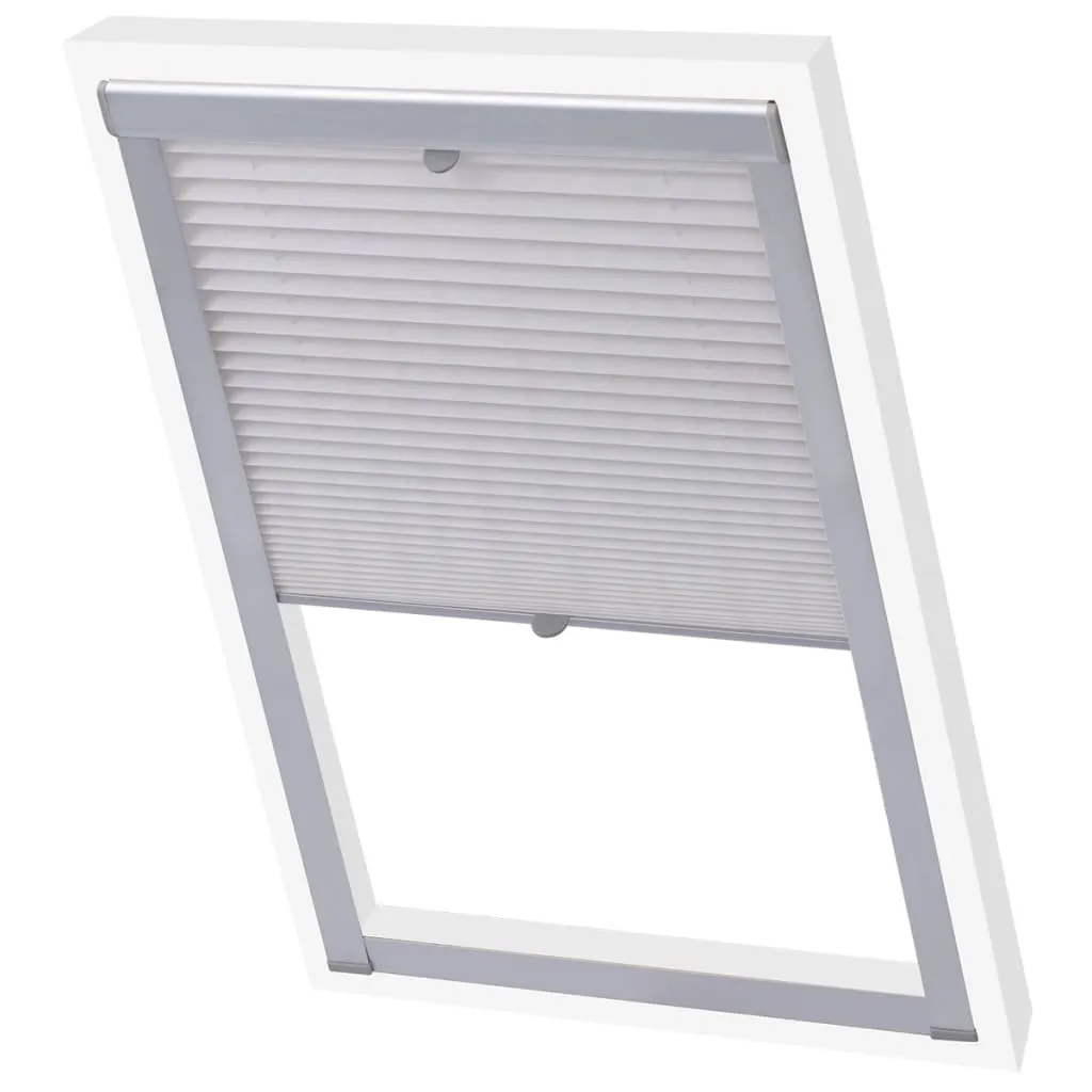 Pleated Blind White PK08