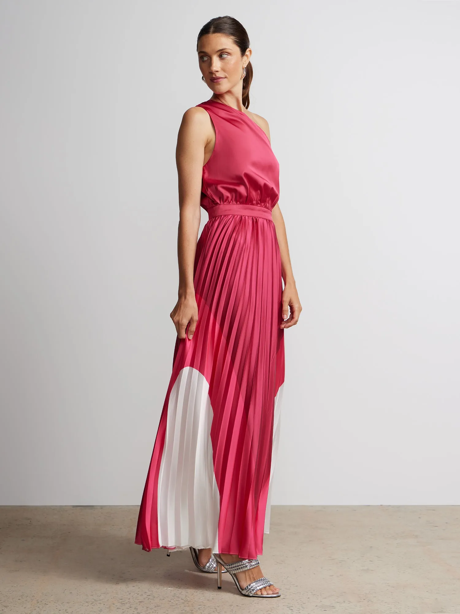 Pleated Sleeveless One Shoulder Dress