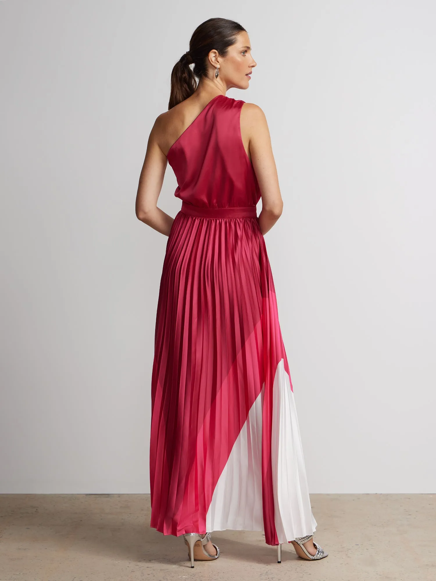 Pleated Sleeveless One Shoulder Dress