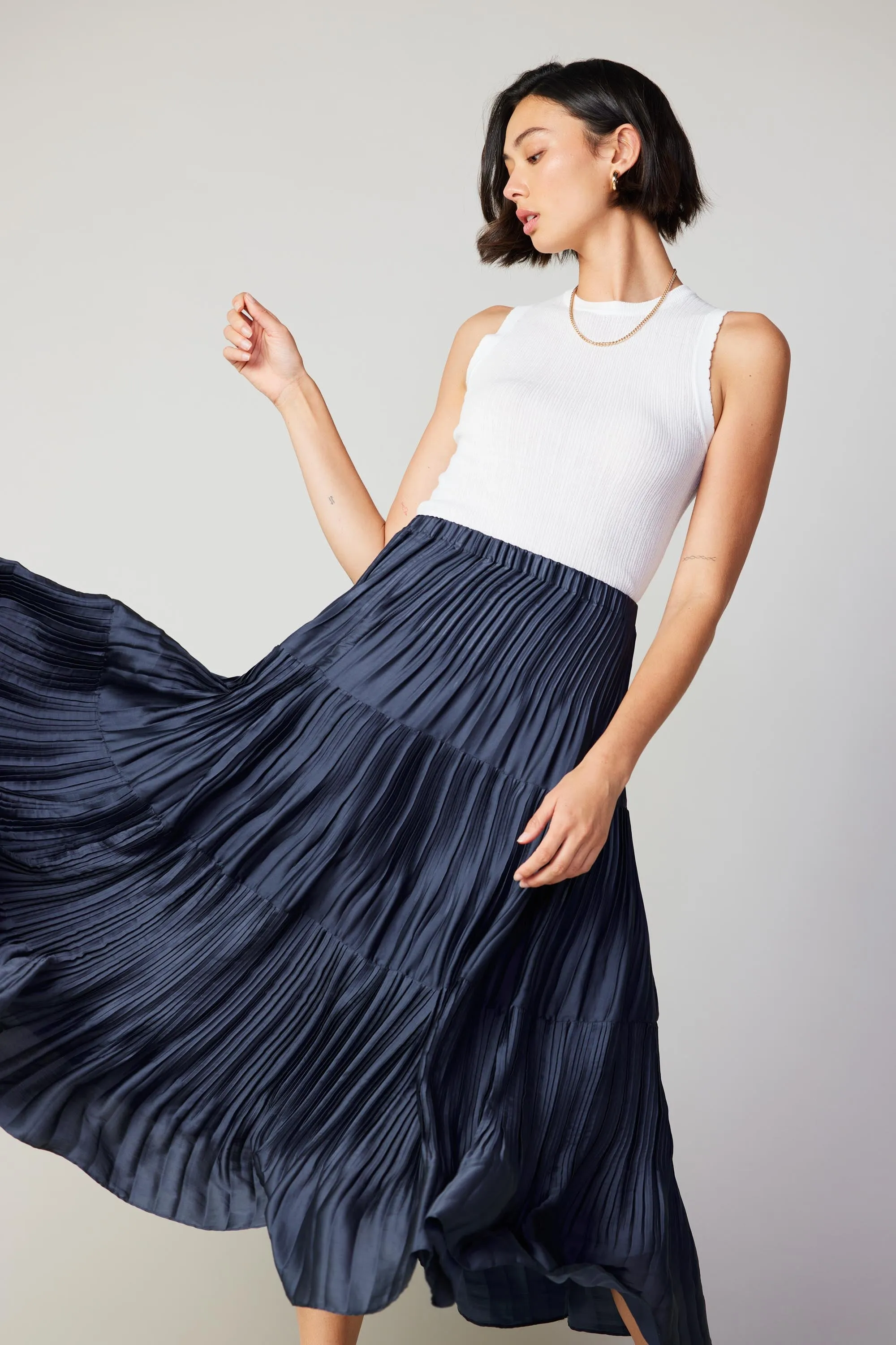 Pleated Tiered Midi Skirt