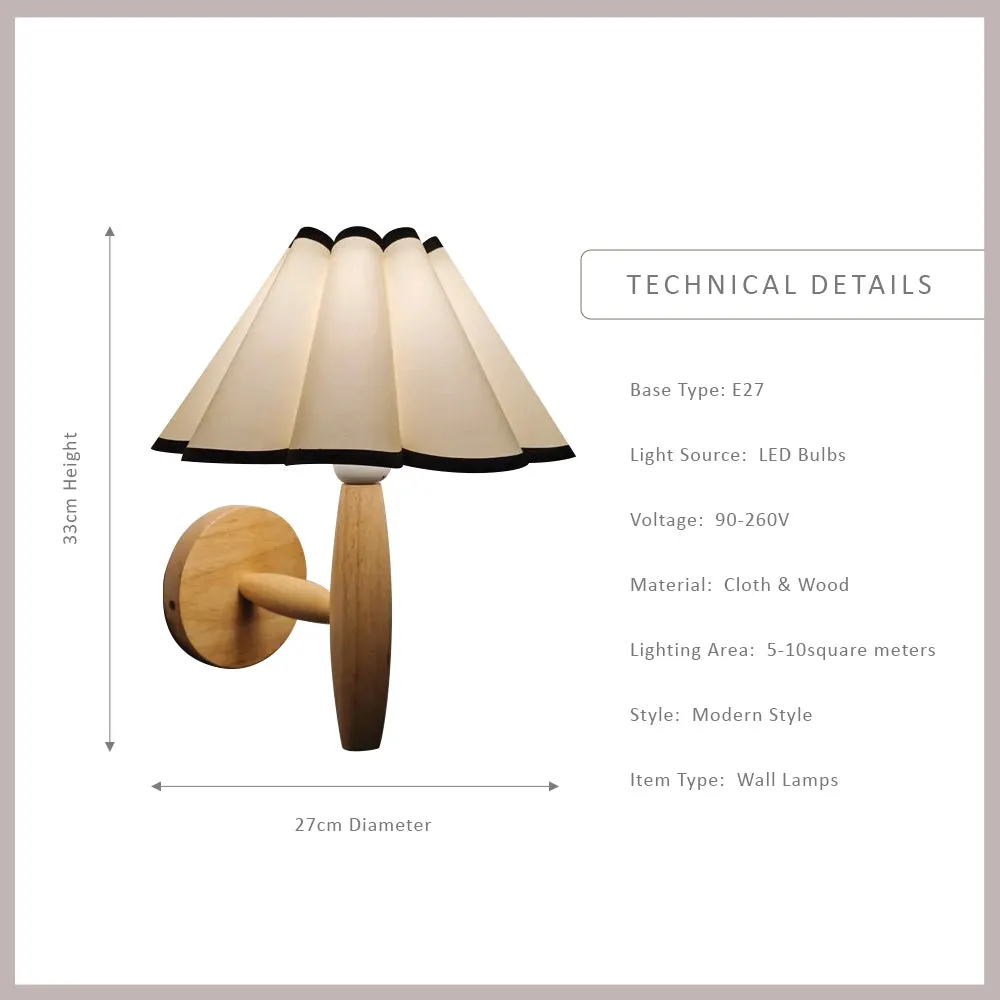 Plug-in Pleated Wall Lamp