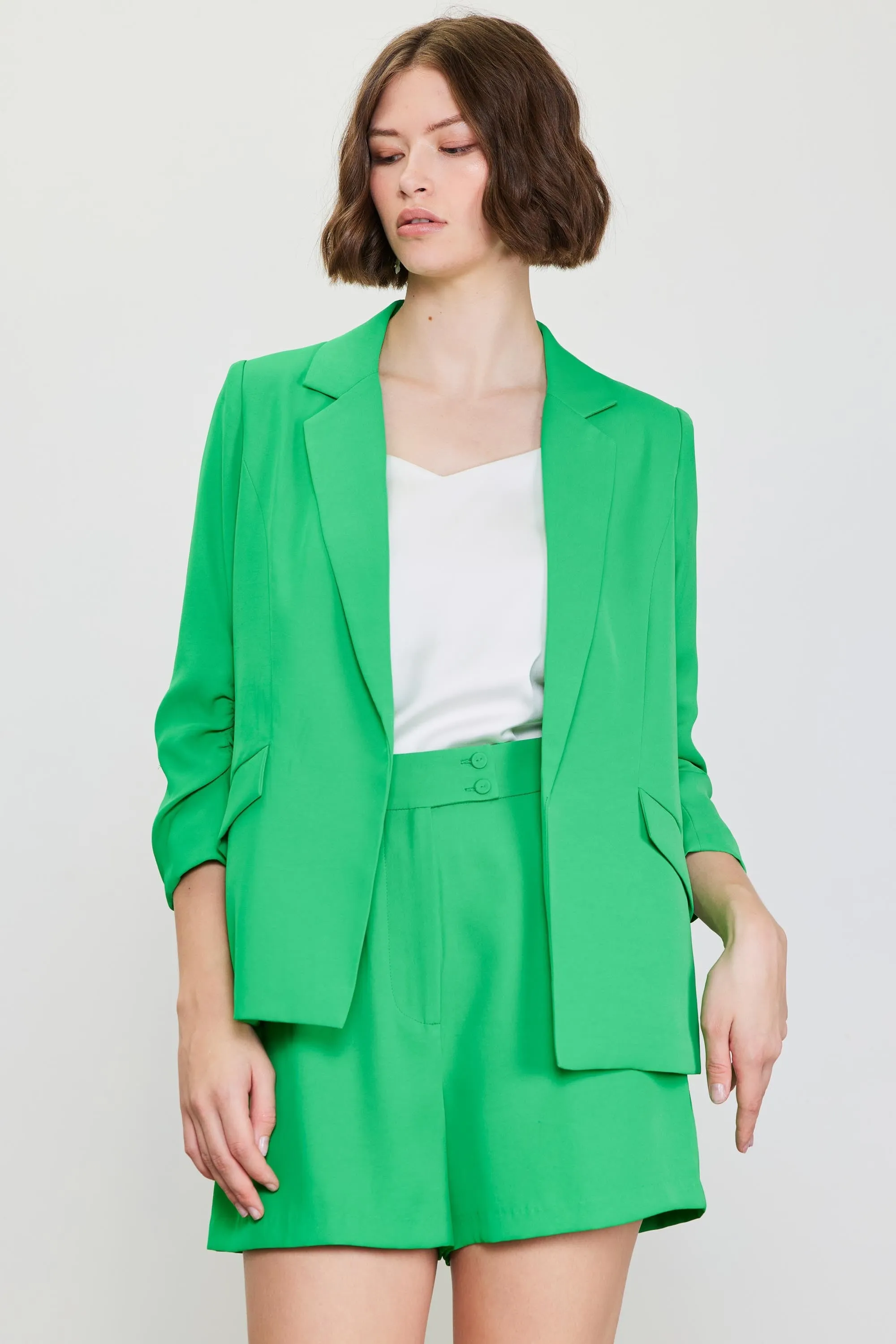 RACHEL SHIRRED SLEEVE BLAZER