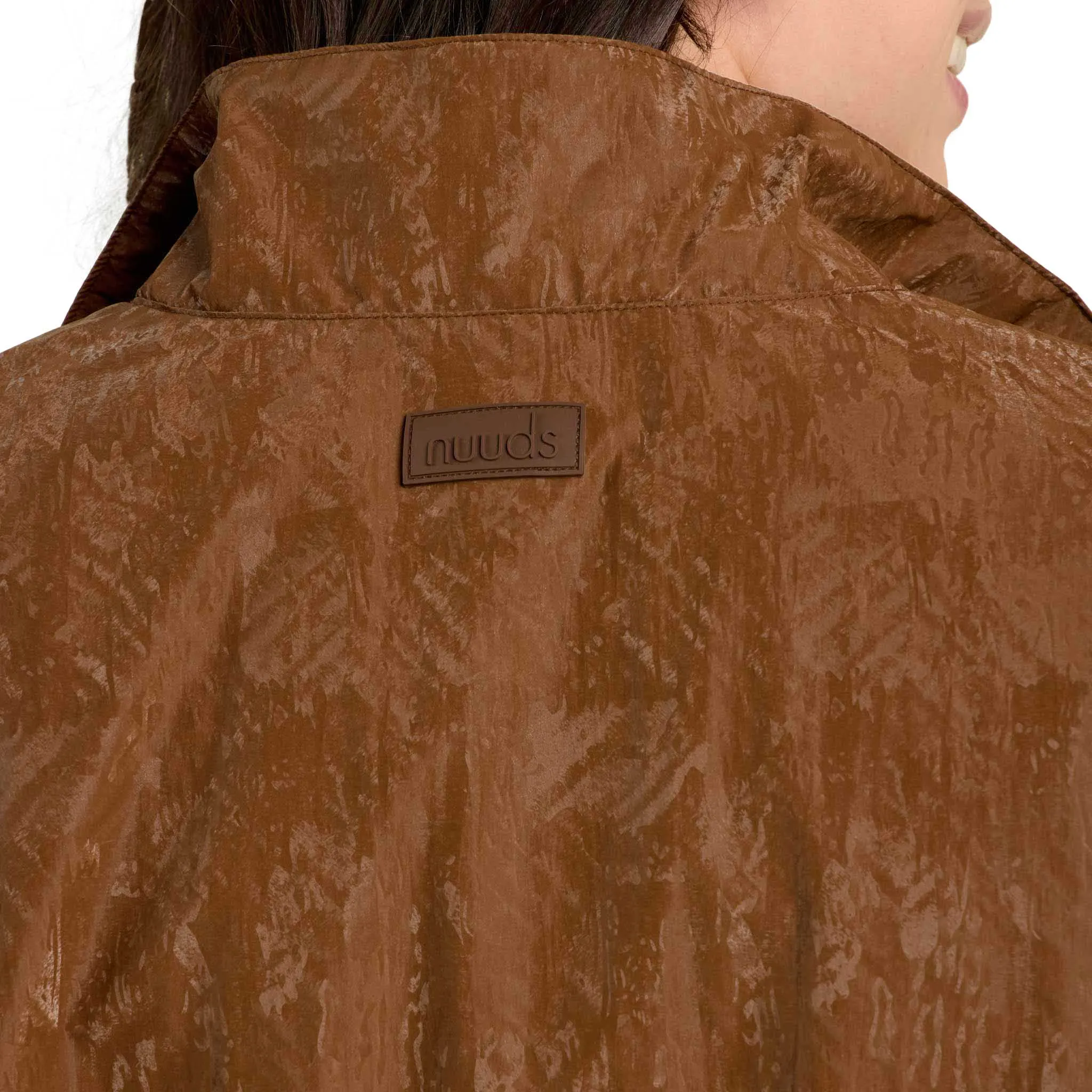 Retro Windbreaker | Chocolate