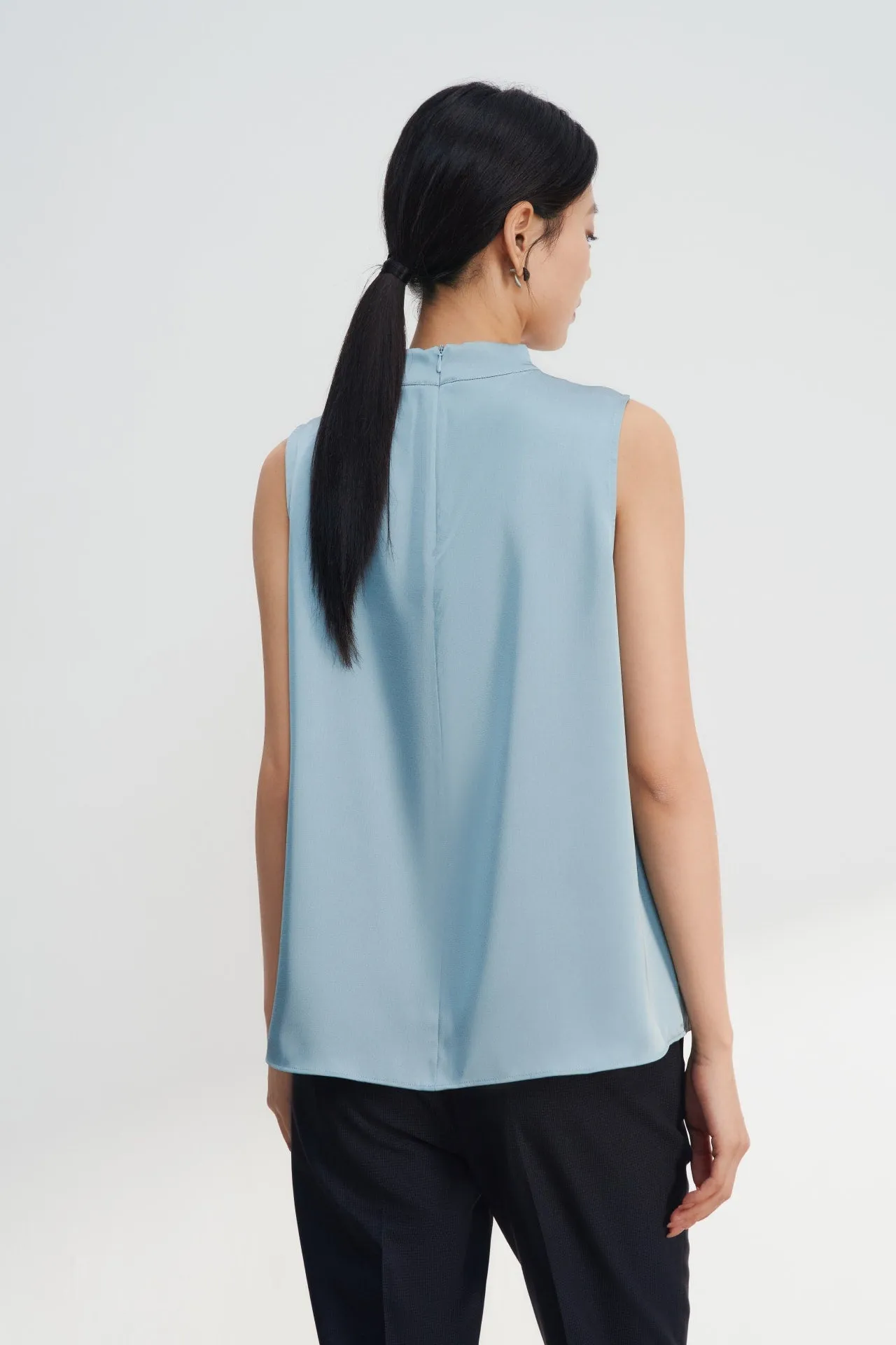 Satin Pleated Stand Collar Sleeveless Blouse