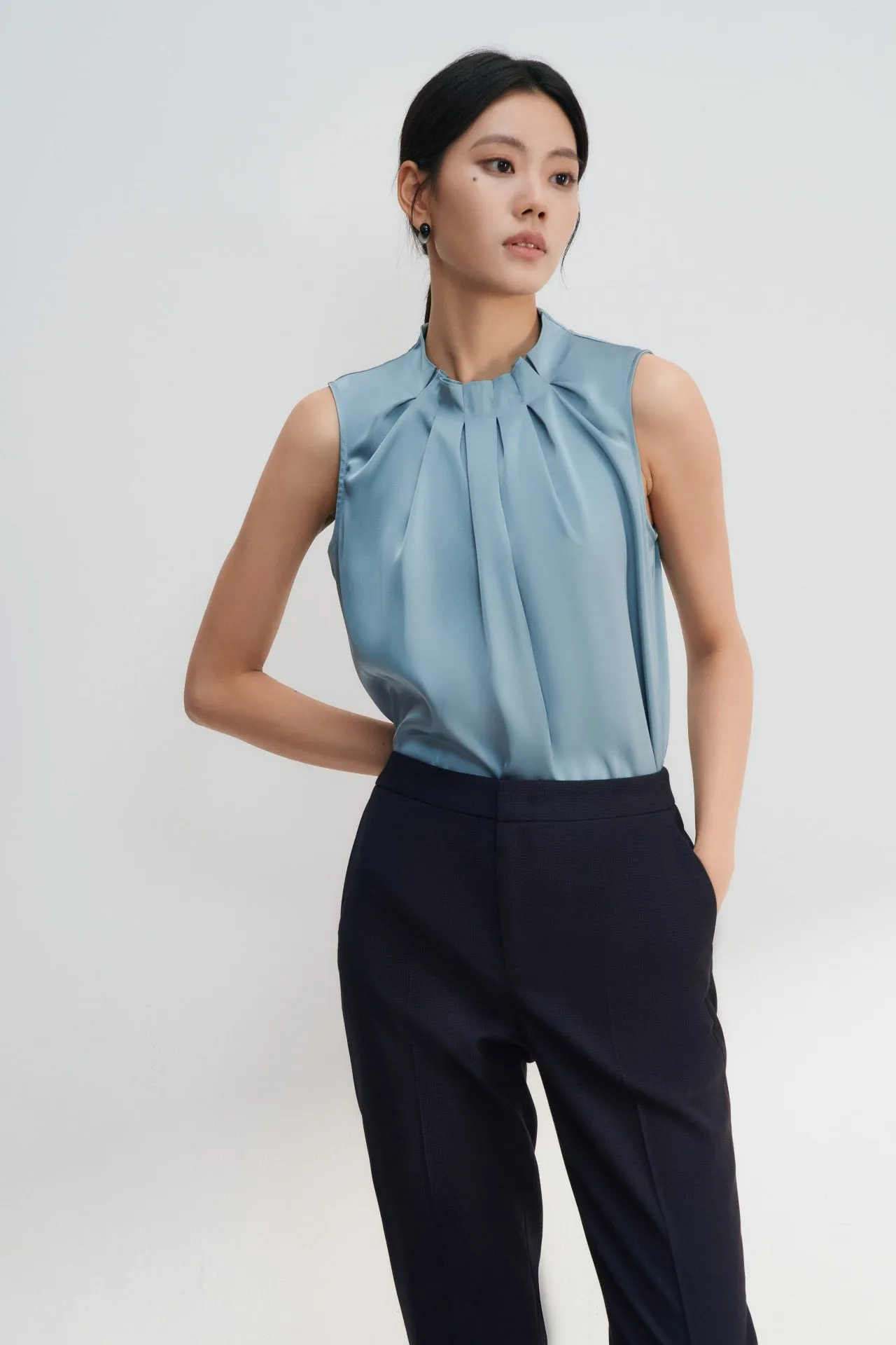 Satin Pleated Stand Collar Sleeveless Blouse