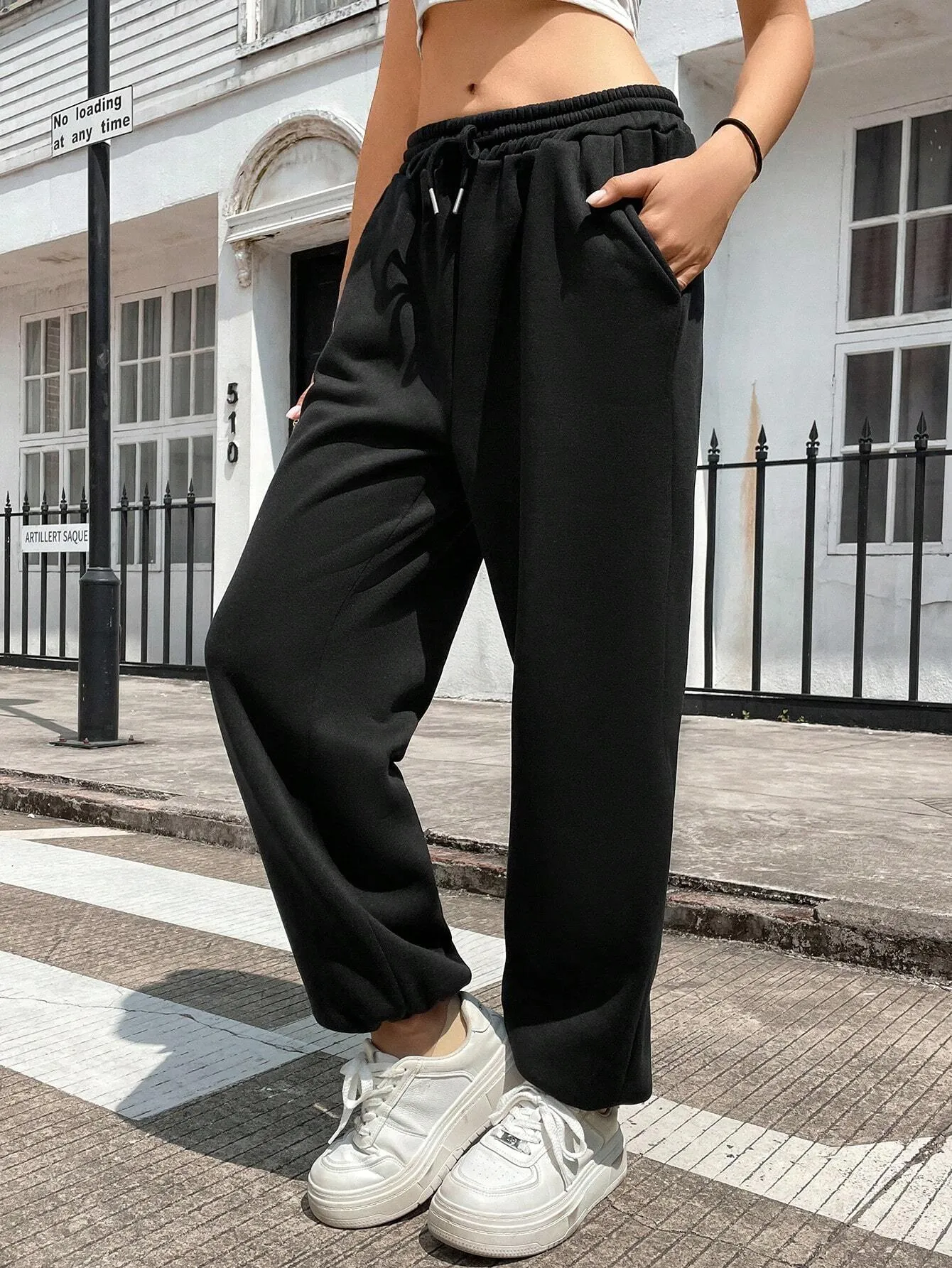 SHEIN Solid Drawstring Waist Slant Pocket Sweatpants