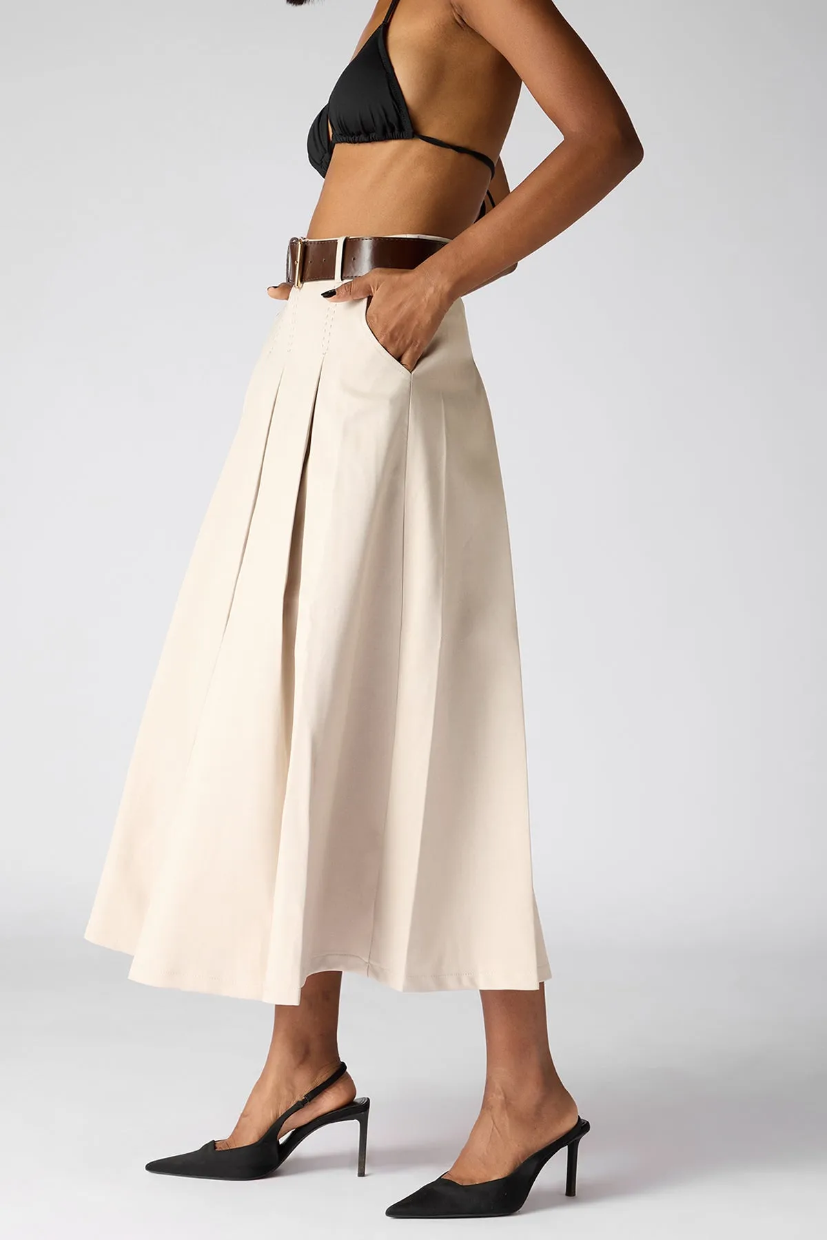 The 9 To 5 Essential Pleated Skirt- Beige