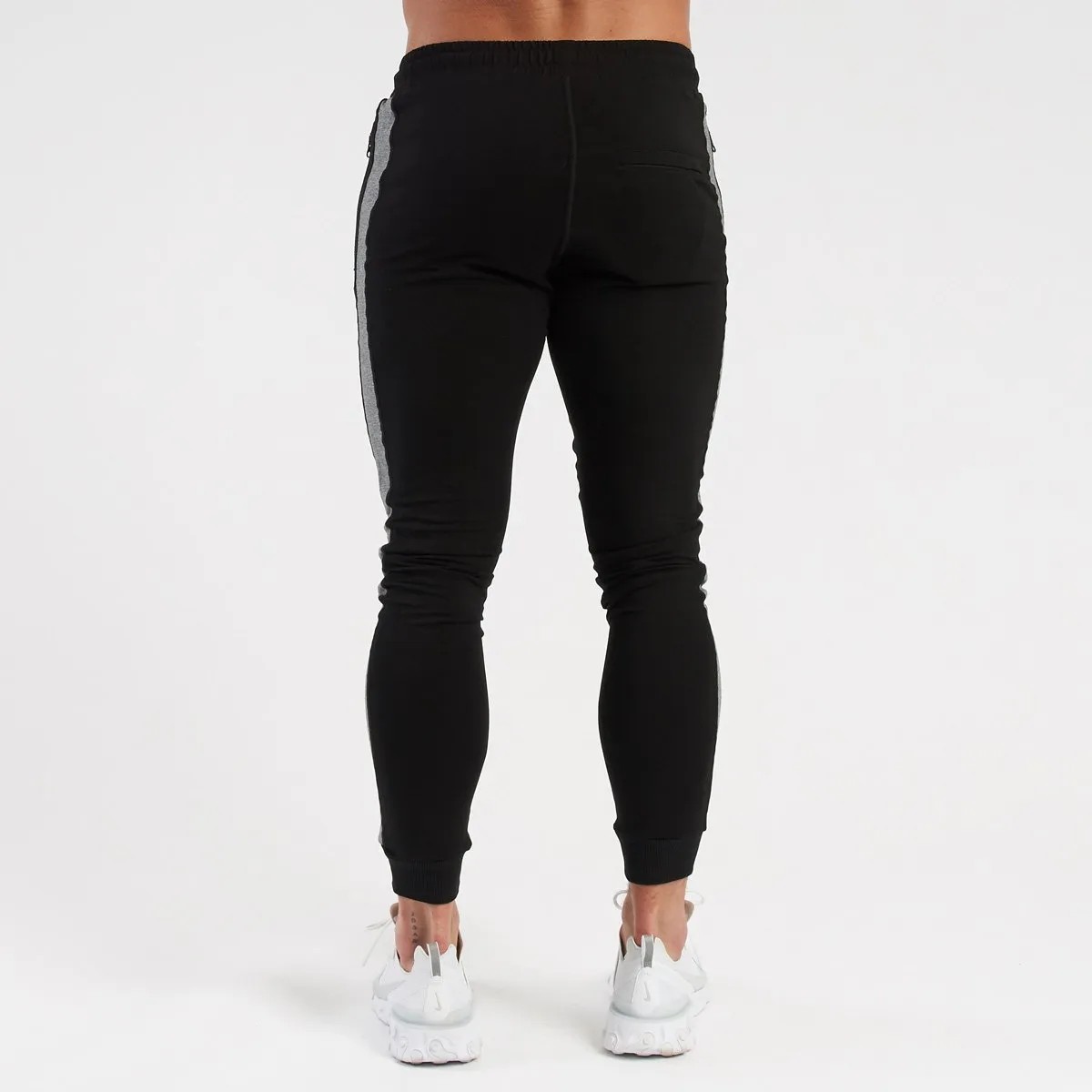 Vanquish Eclipse Strike Black Tapered Sweatpants