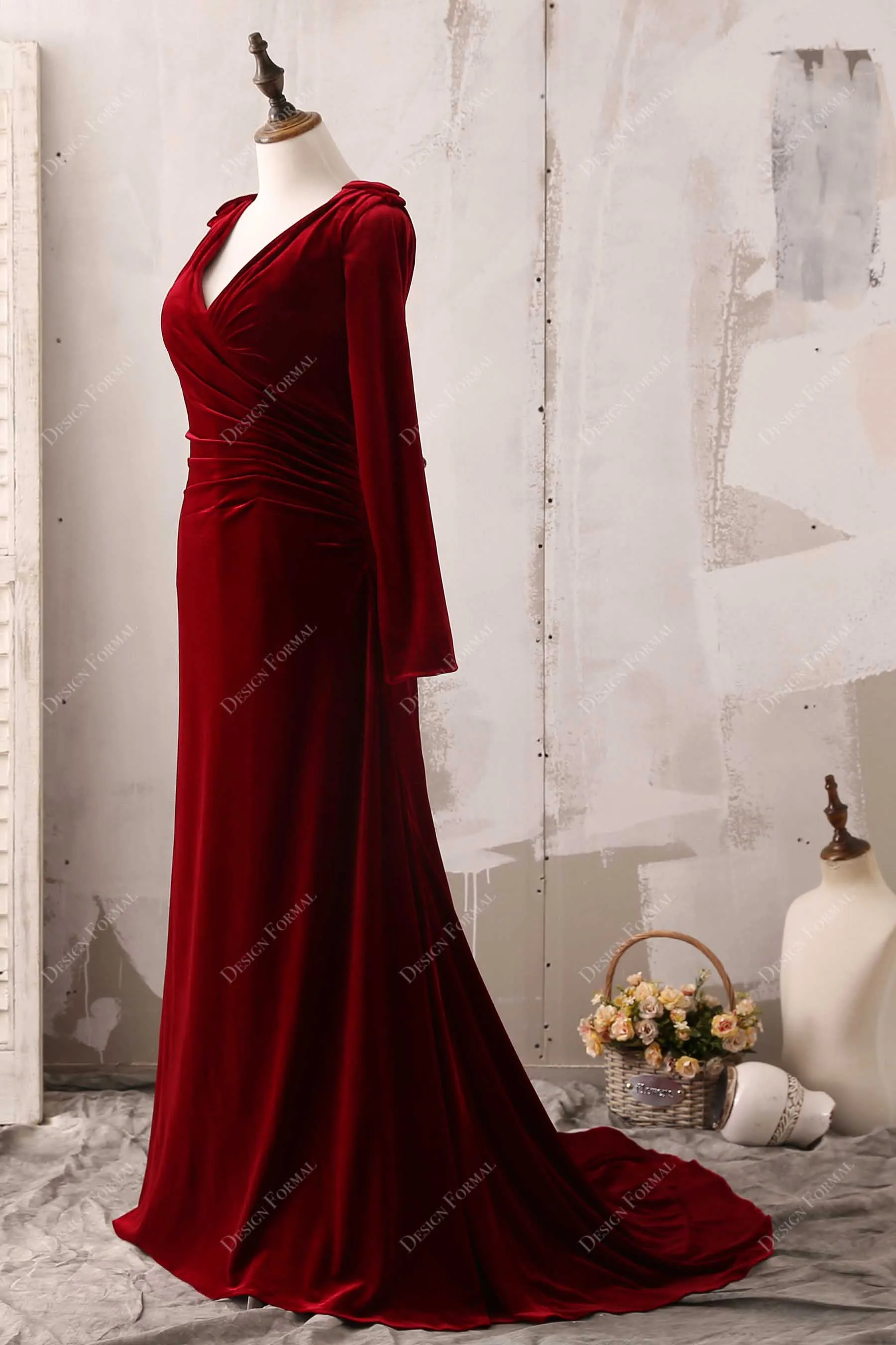 Wine Velvet Long Sleeves V-neck Elegant A-line Formal Dress